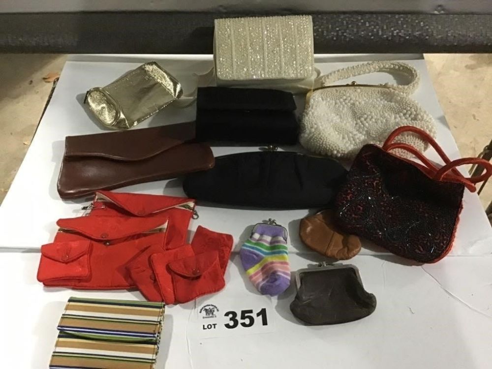 Lot 351: LADIES VINTAGE PURSES