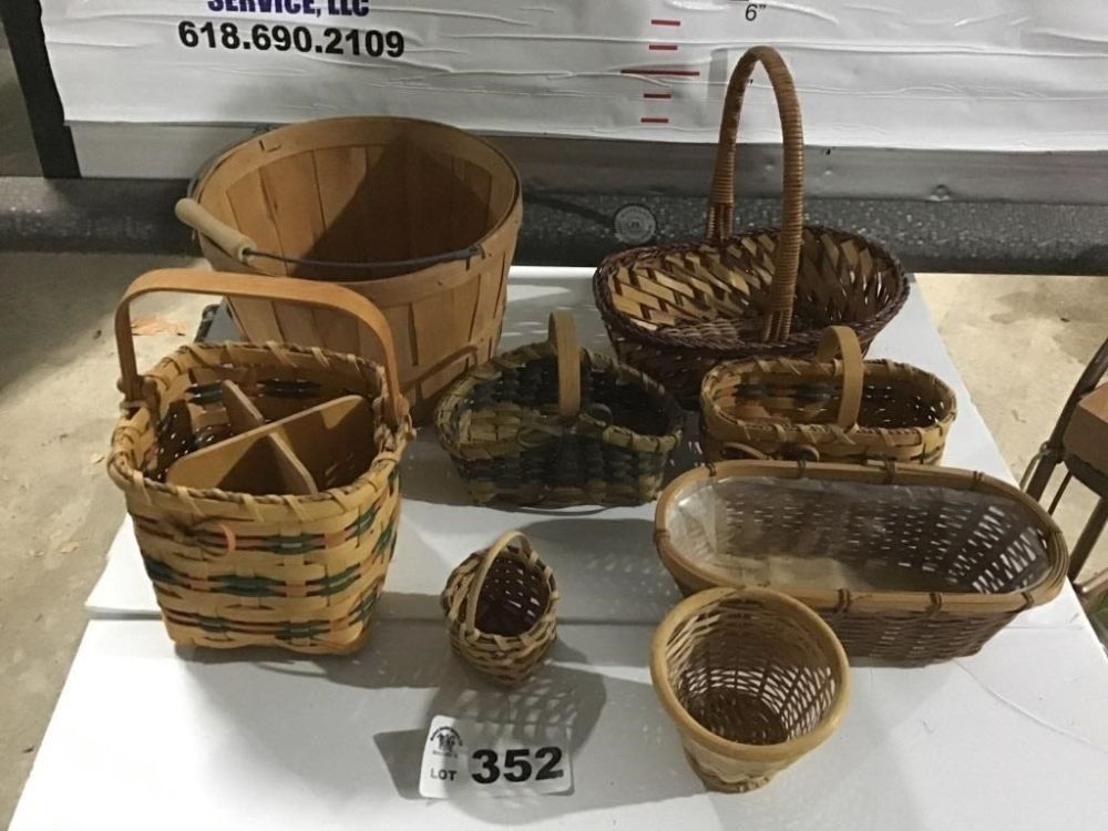 Lot 352: BASKETS