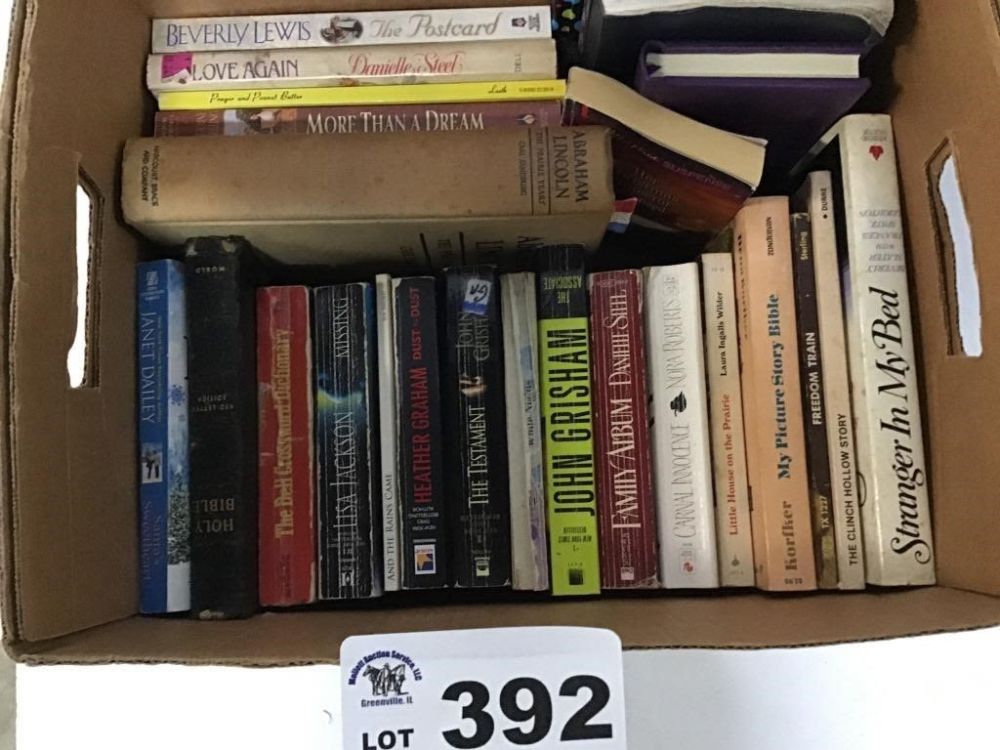 Lot 392: BOOKS