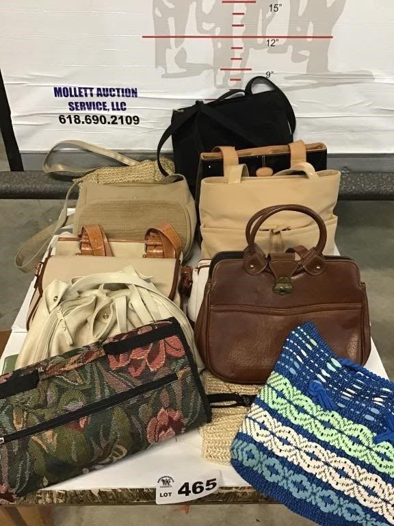 Lot 465: PURSES