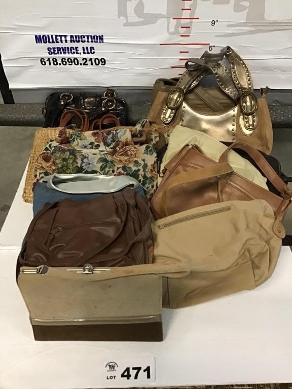 Lot 471: PURSES