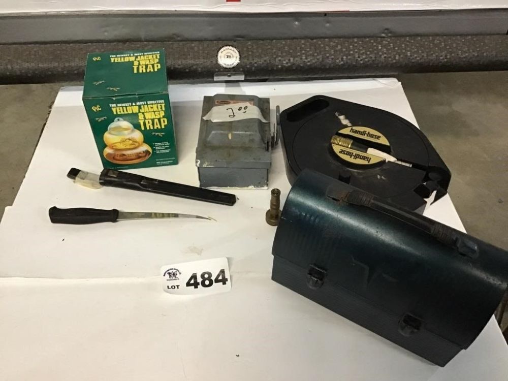 Lot 484: LUNCH PAIL, HOSE REEL, TRAP, FILET KNIFE,