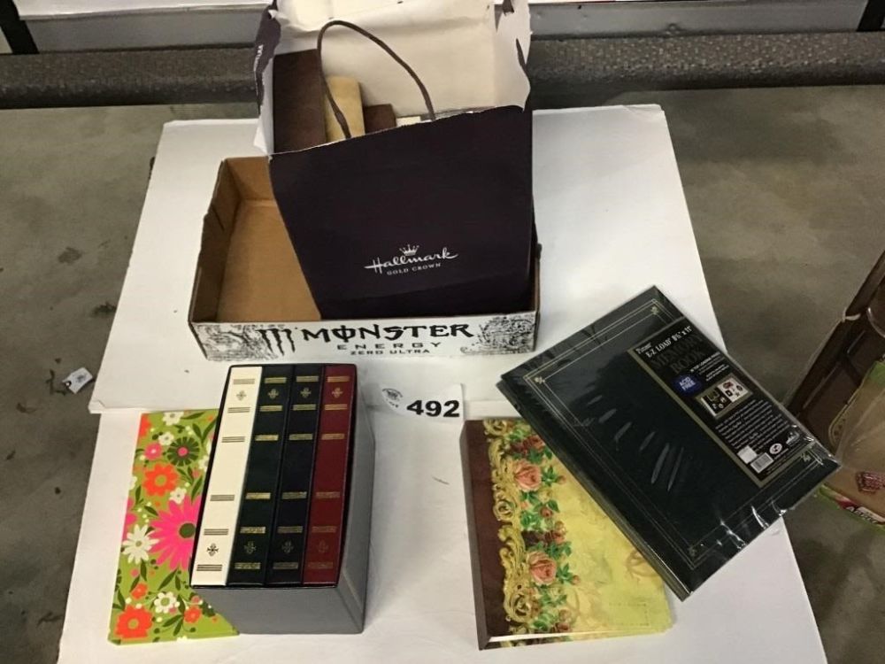 Lot 492: PHOTO ALBUMS