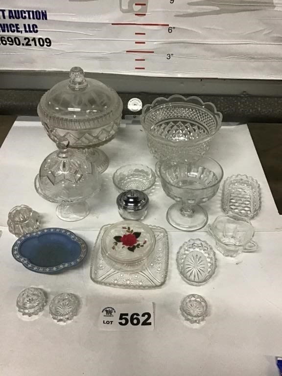 Lot 562: COMPOTES, GLASSWARE, SALTS