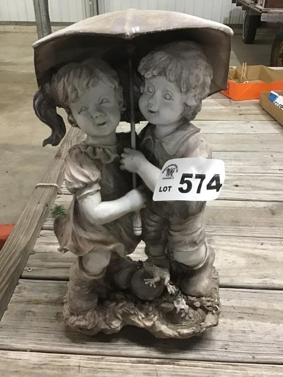 Lot 574: YARD STATUE