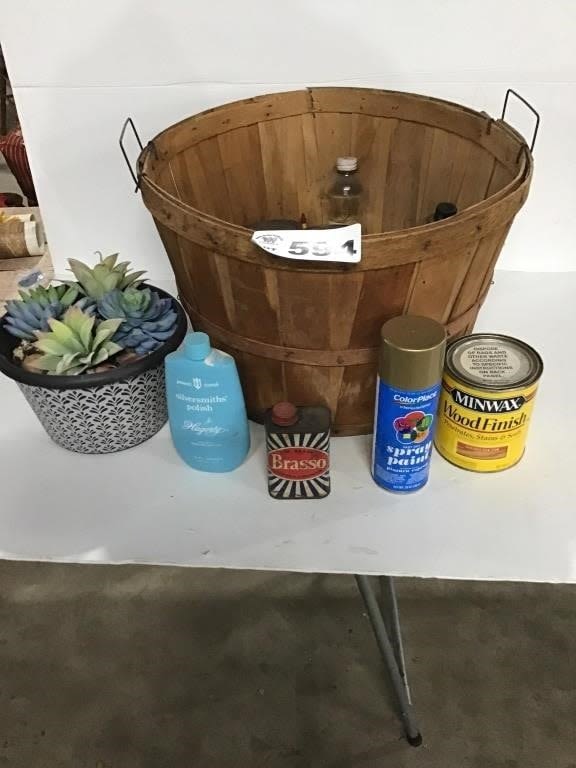 Lot 594: CHEMICALS, WOOD STAIN, PLANTER BASKET