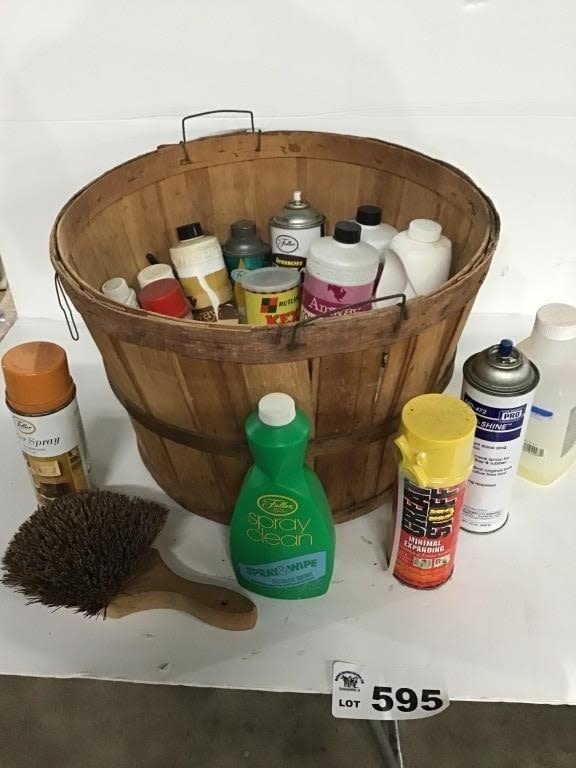 Lot 595: CHEMICALS, BASKET