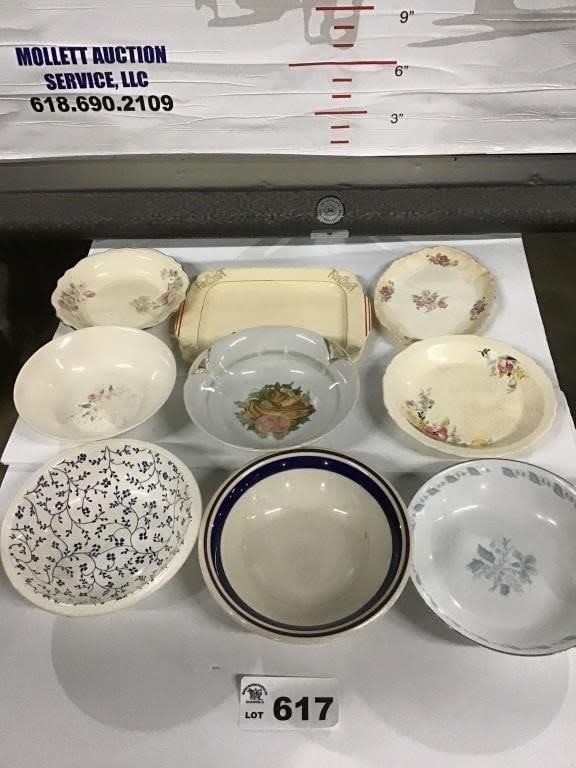 Lot 617: VINTAGE BOWLS, PLATTER