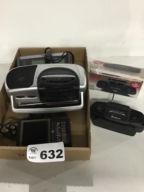 Lot 632: CLOCK RADIOS