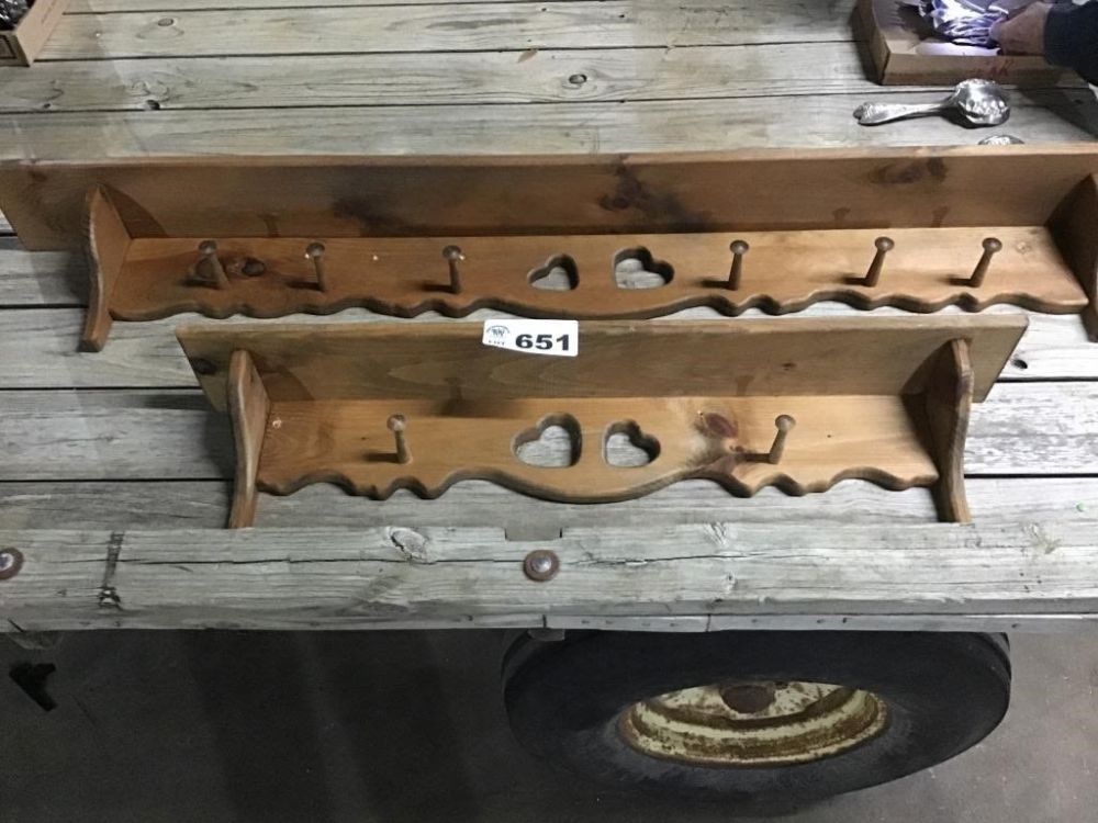 Lot 651: LONG WOOD SHELVES