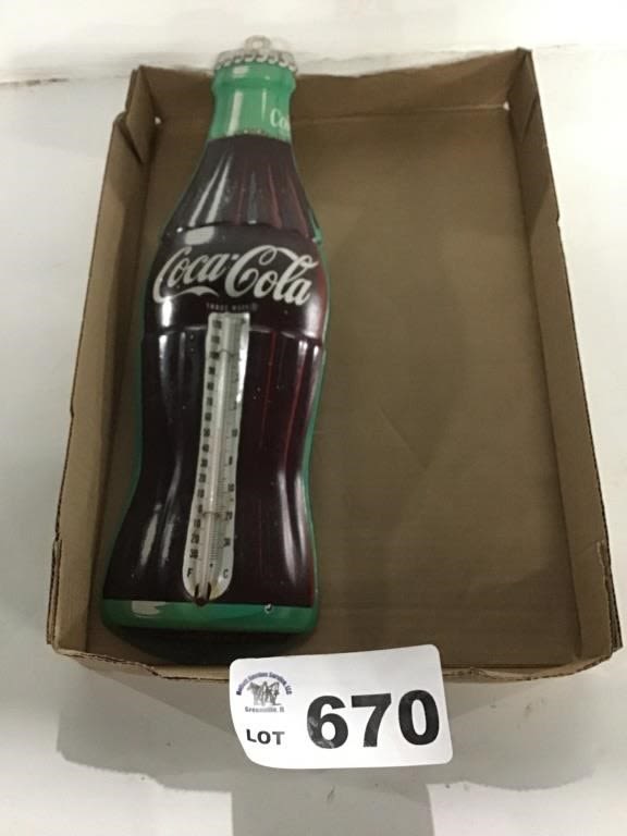 Lot 670: COCA-COLA THERMOMETER