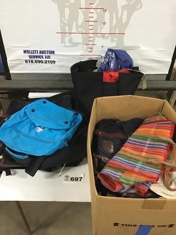 Lot 697: ASSORTMENT OF BAGS