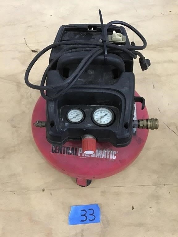 Lot 33: PANCAKE COMPRESSOR