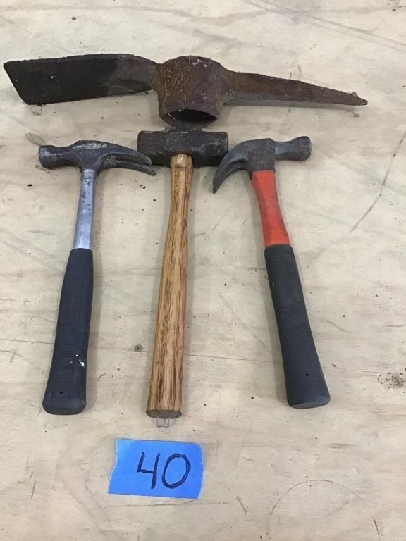 Lot 40: HAMMERS