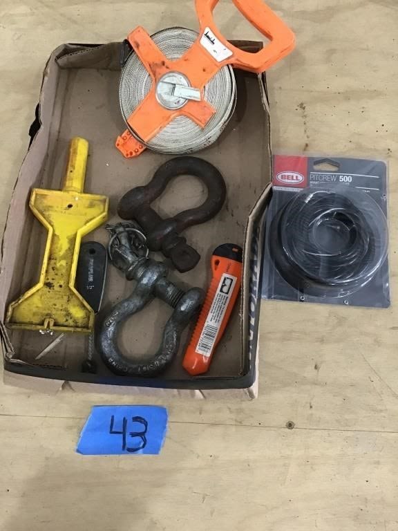 Lot 43: TAPE MEASURE, CLEVIS, UTILITY KNIFE