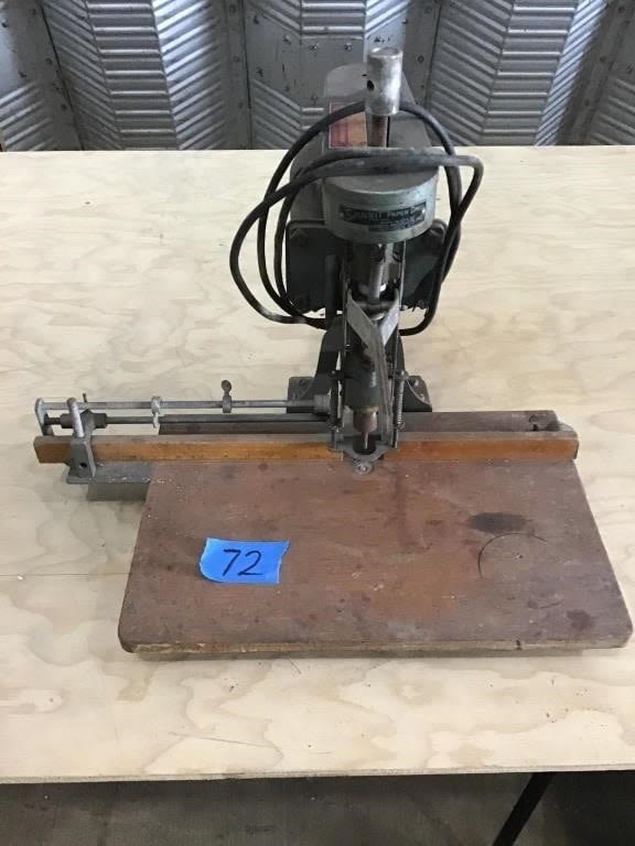 Lot 72: SPINNET PAPER DRILL