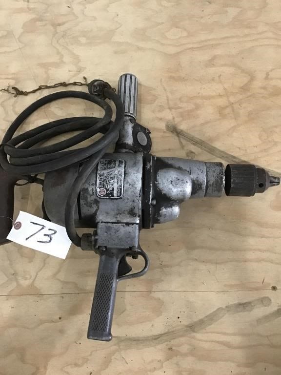 Lot 73: 5/8  BLACK AND DECKER DRILL