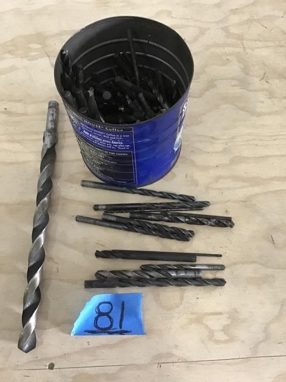 Lot 81: CAN FULL DRILL BITS