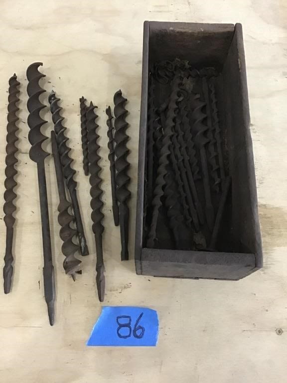Lot 86: AUGER  DRILL BITS