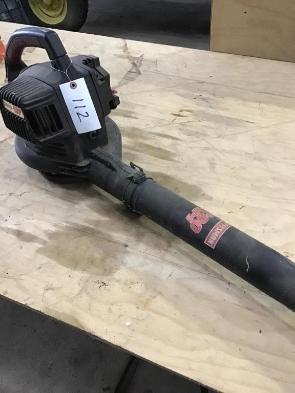 Lot 112: CRAFTSMAN GAS POWERED BLOWER