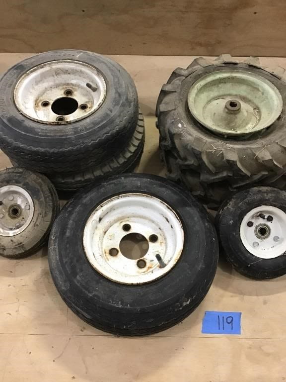 Lot 119: WHEELS AND TIRES