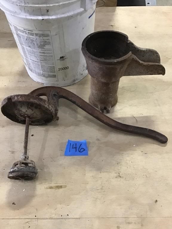 Lot 146: PITCHER PUMP PIECE