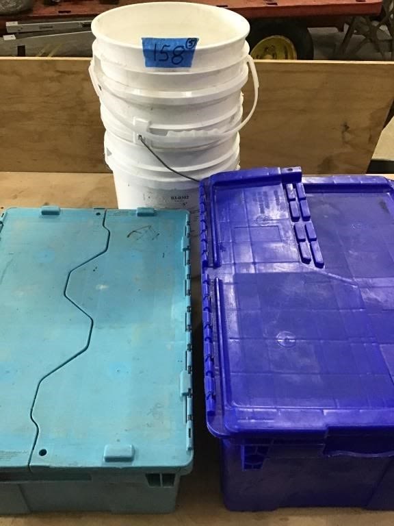 Lot 158: EMPTY TOTES AND BUCKETS