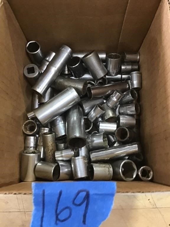 Lot 169: ASSORTMENT SOCKETS