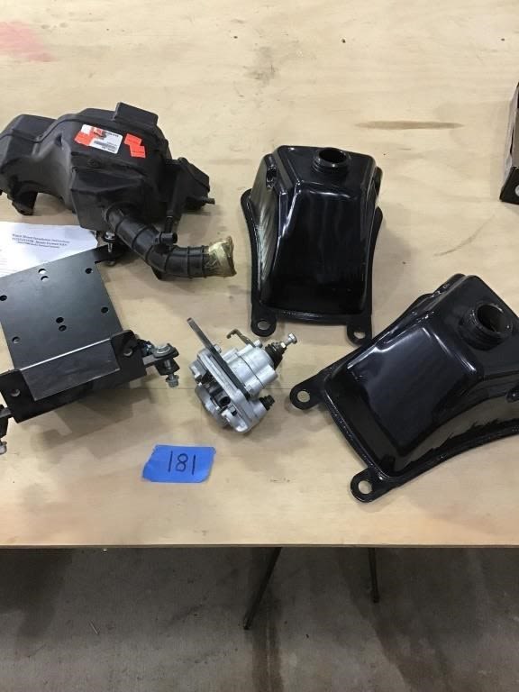 Lot 181: FUEL TANKS, CALIPER, AIR CLEANER