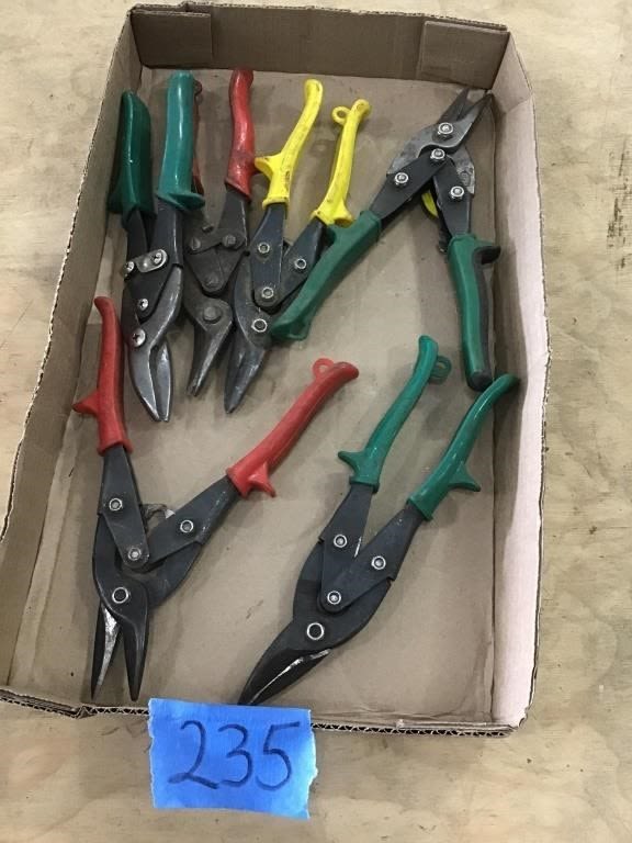 Lot 235: TIN SNIPS