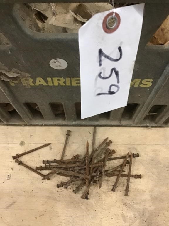 Lot 259: DOUBLE HEADED NAILS
