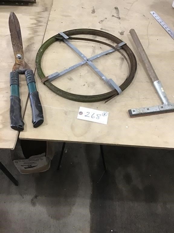 Lot 268: SEWER SNAKE, HEDGE TRIMMER,  SQUEEGEE