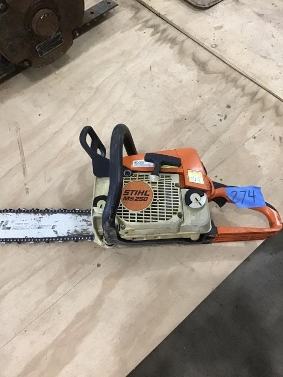 Lot 274: STIHL CHAIN SAW.  MS 250