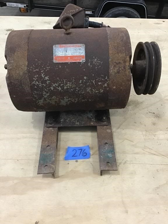 Lot 276: CLAY  5  HP. FARM DUTY ELECTRIC MOTOR