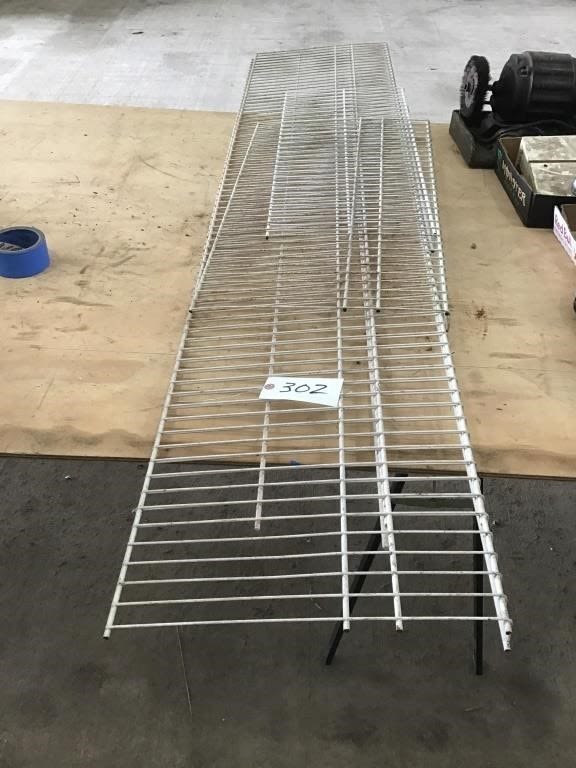 Lot 302: WIRE SHELVING