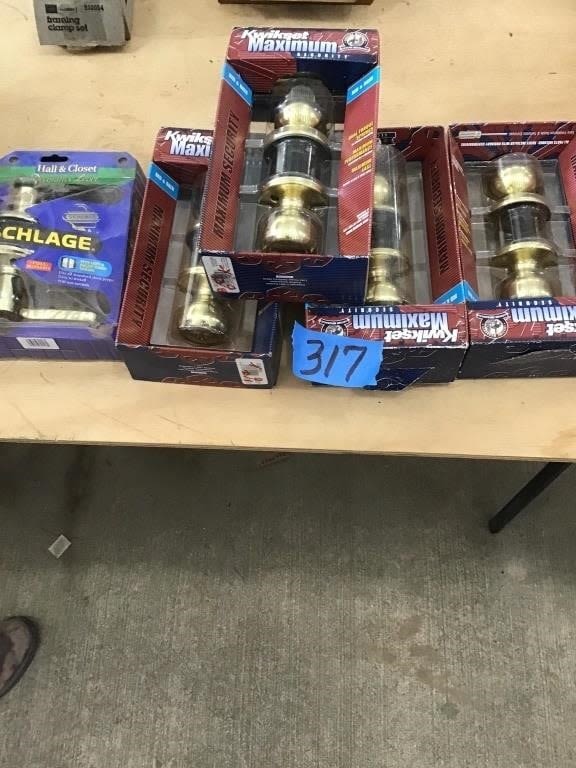 Lot 317: DOOR LOCKS.   NIB