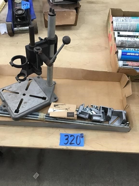 Lot 320: FRAMING CLAMP SET,  DRILL PRESS FIXTURE