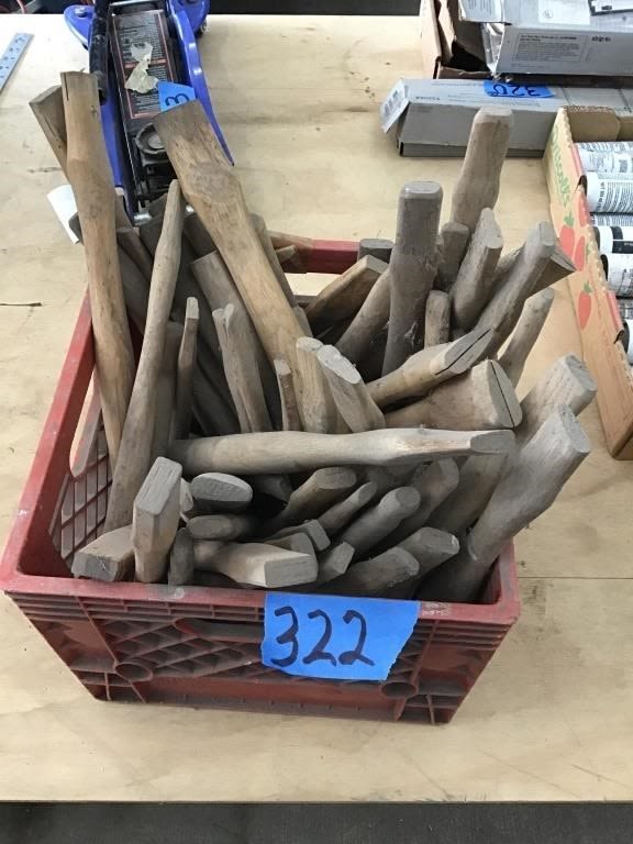 Lot 322: HAMMER HANDLES