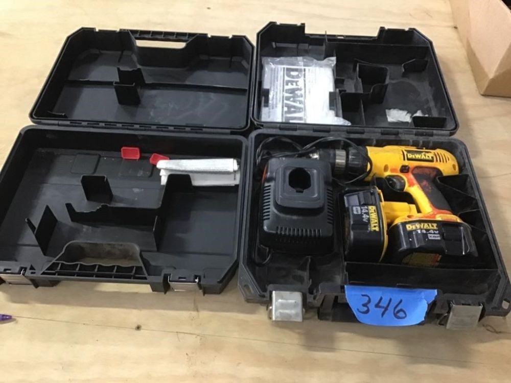 Lot 346: DEWALT 14.4V DRILL, 2 BATTERIES, CHARGER, EXTRA