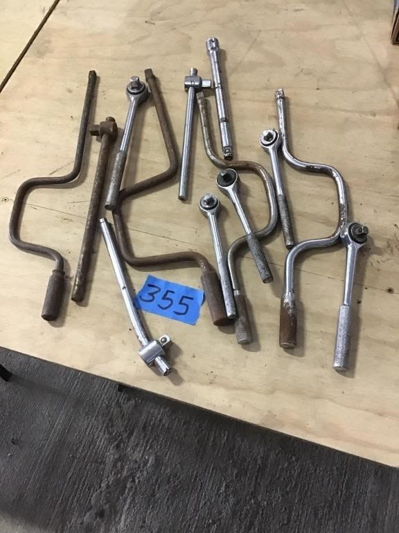 Lot 355: RATCHETS, SPEED WRENCHES, EXTENSION