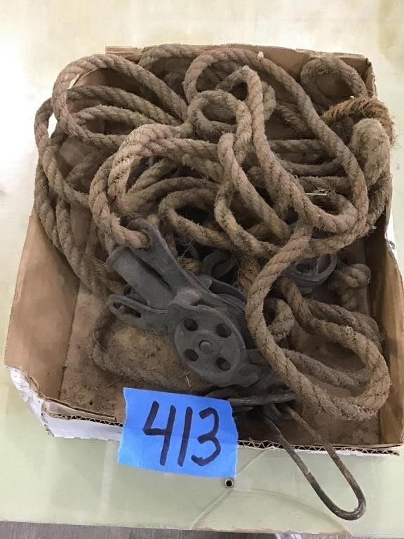 Lot 413: FENCE STRETCHER