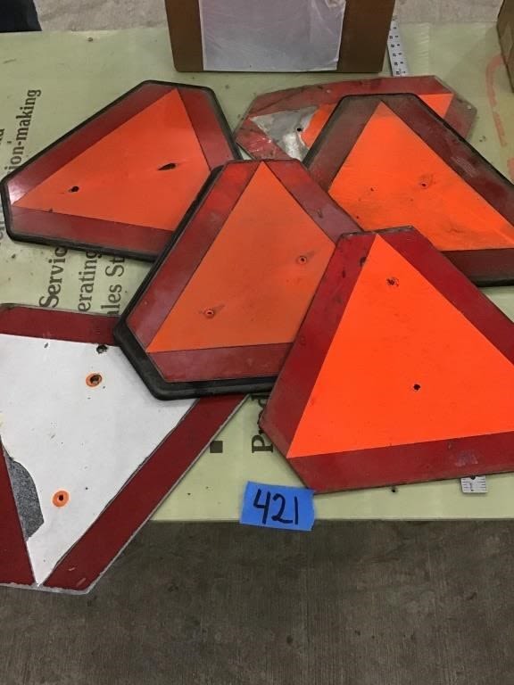 Lot 421: 6.  SMV. SIGNS