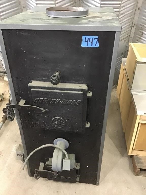 Lot 447: WOOD BURNING FURNACE