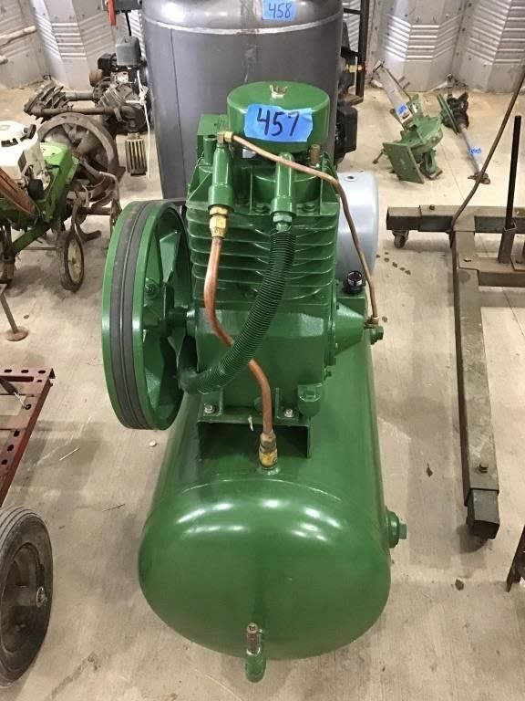 Lot 457: AIR COMPRESSOR, 5 HP, 2 STAGE SINGLE PHASE