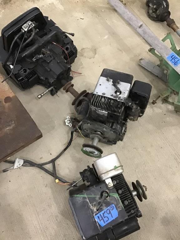 Lot 459: 3. BRIGGS AND STRATTON ENGINES
