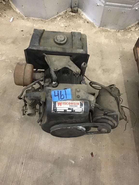 Lot 461: WISCONSIN  ENGINE