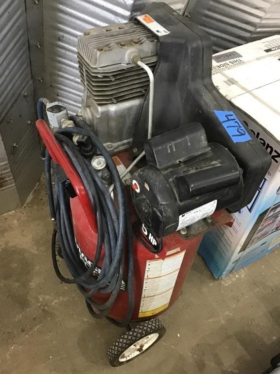 Lot 479: POWERMATE 5 HP AIR COMPRESSOR