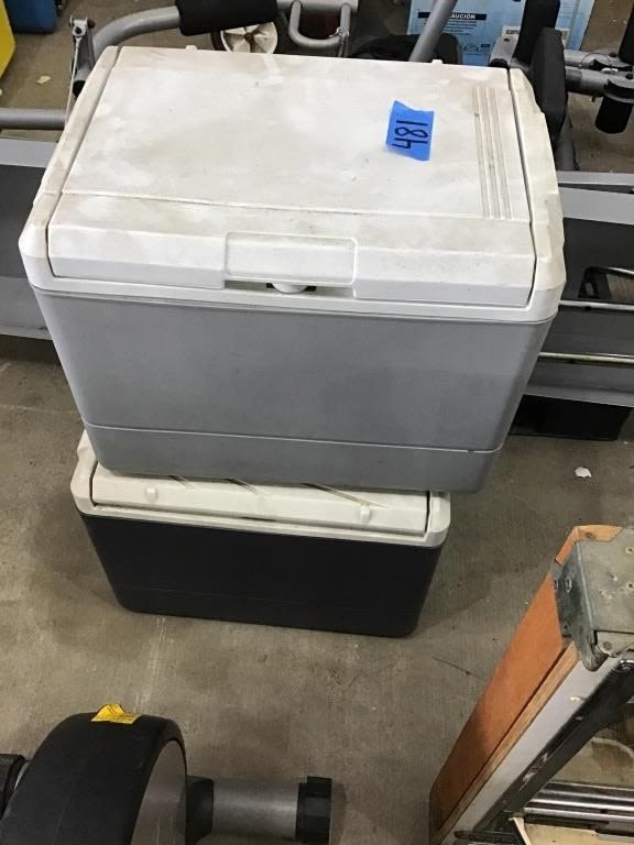 Lot 481: 2. COOLERS