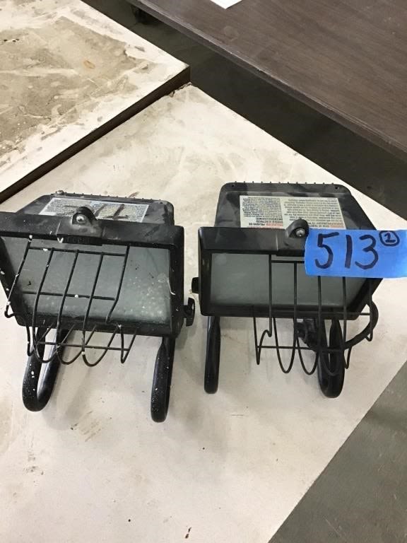 Lot 513: 2. WORK LIGHTS