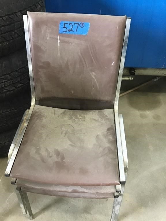 Lot 527: 3.  CHAIRS